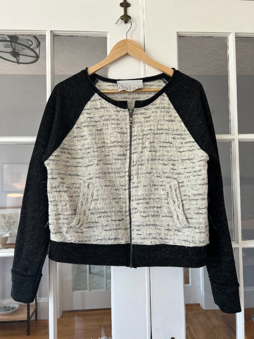 dolan Anthropologie Cream and Black Zipper Cardigan Jacket Size M